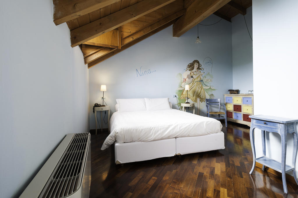 Borgo Casale Guest House Albareto  Стая снимка